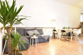 Big Place in Central Innsbruck with free parking